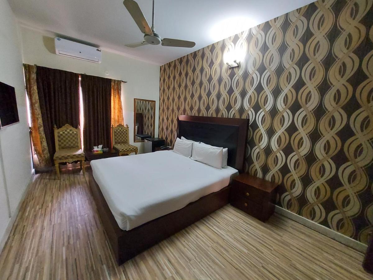 Casa Blanca Boutique Guest House イスラマバード エクステリア 写真