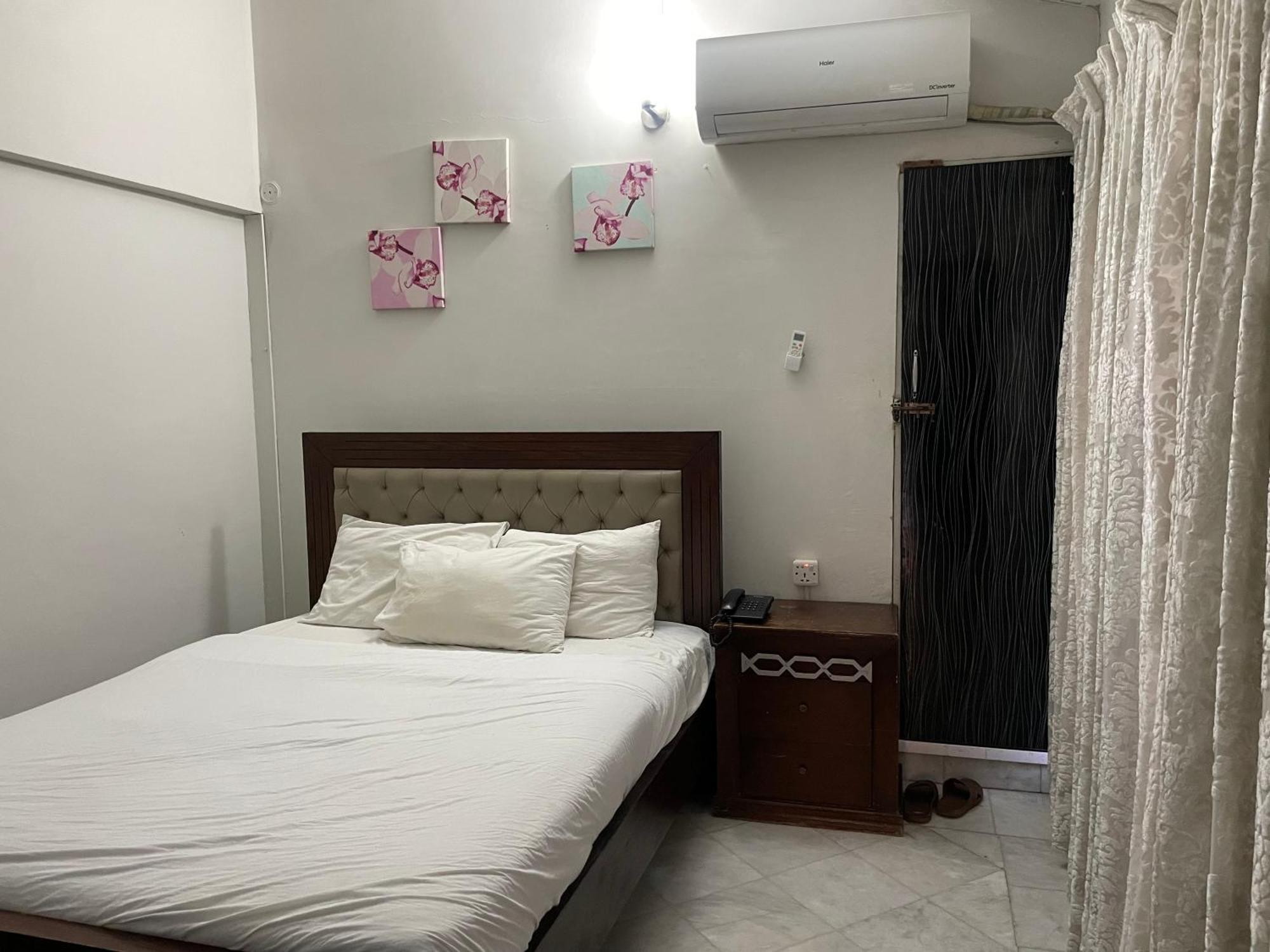 Casa Blanca Boutique Guest House イスラマバード エクステリア 写真