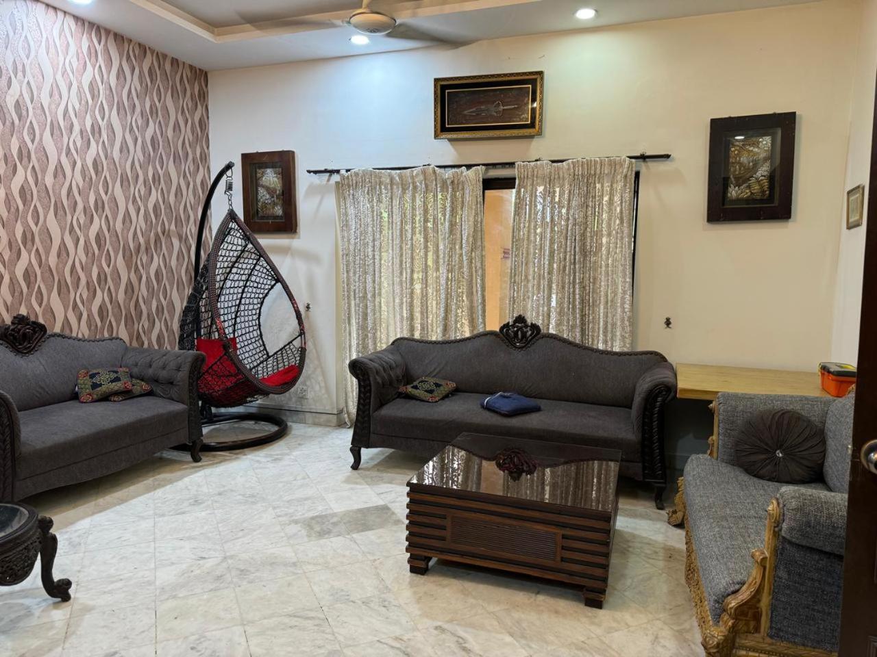 Casa Blanca Boutique Guest House イスラマバード エクステリア 写真