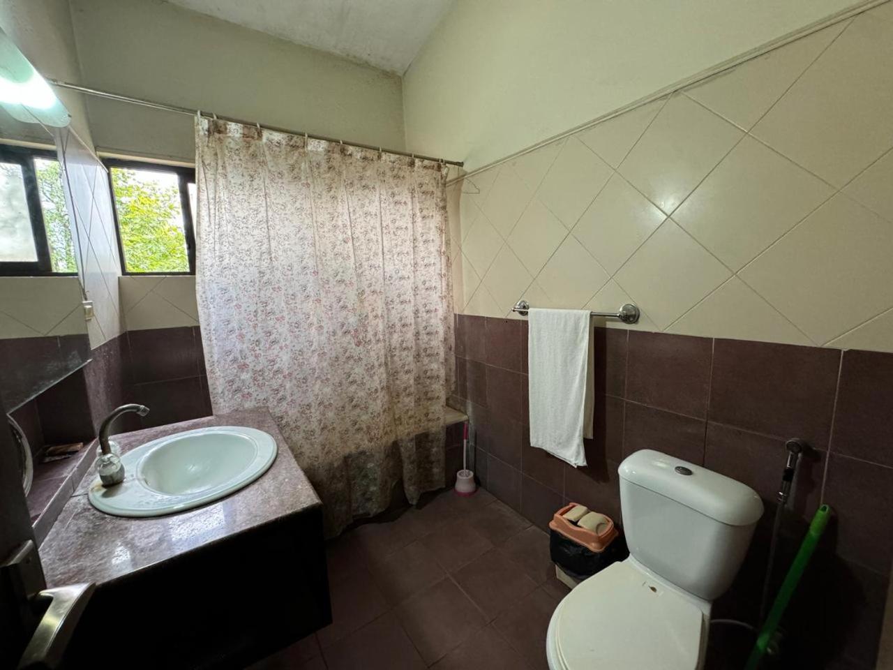 Casa Blanca Boutique Guest House イスラマバード エクステリア 写真